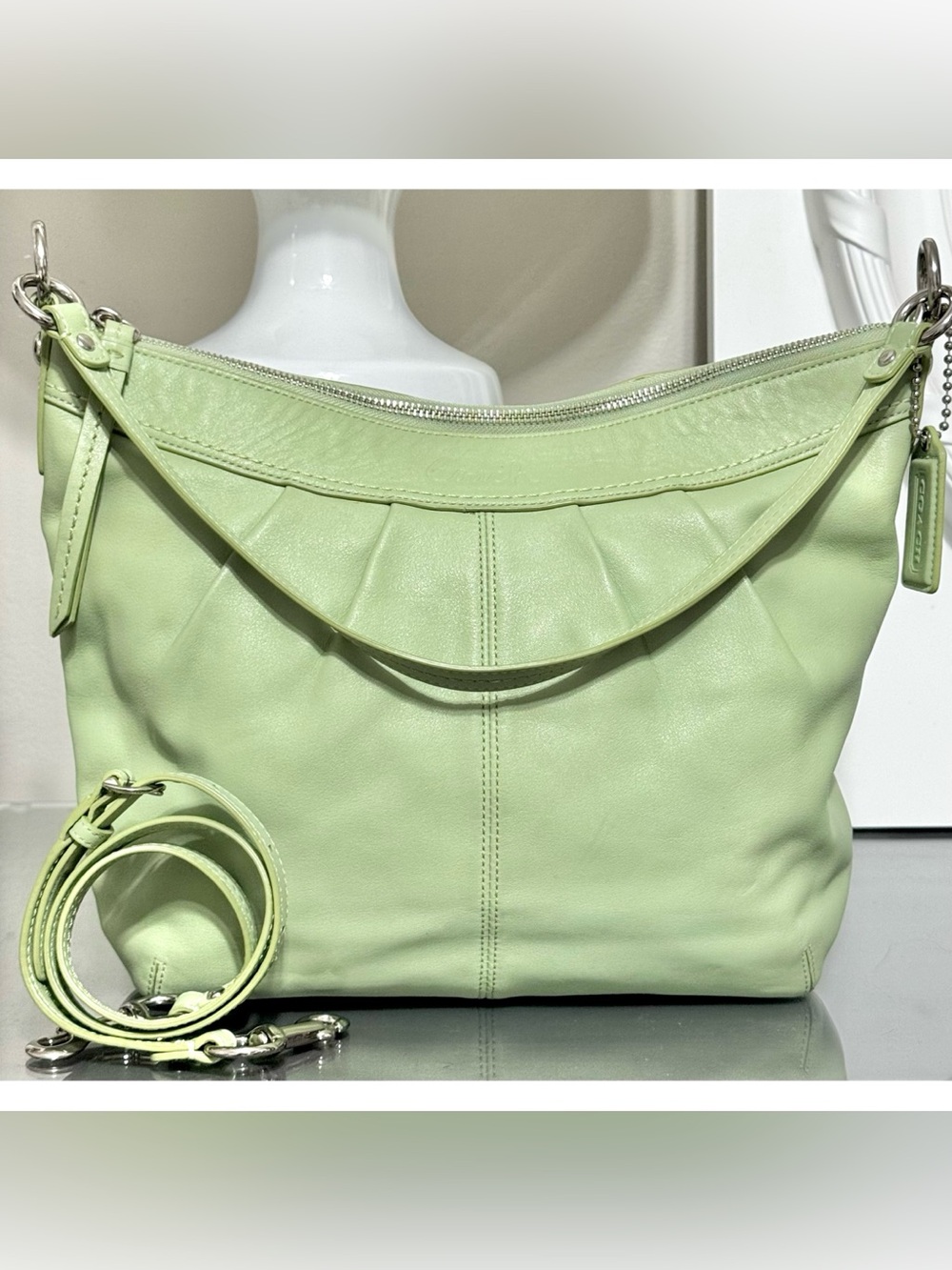 COACH Soho Pleated Hobo F13764 CELERY GREEN Leather Shoulder Crossbody‎ Bag